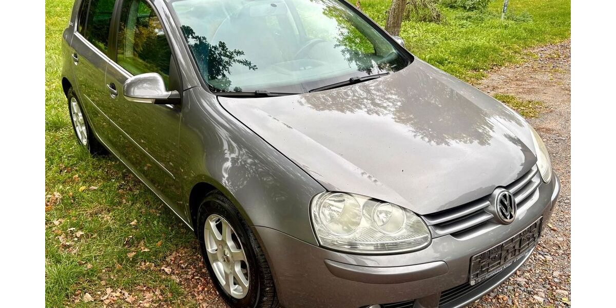 VW Golf 270.400 km 2.700 &euro; Weinböhla 01689