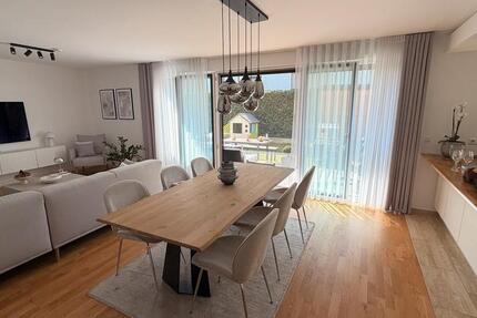 Wohnung Kirchheim unter Teck - 3 Zimmer, 87 m&sup2;, 430.000&euro; | Angebot:27163286
