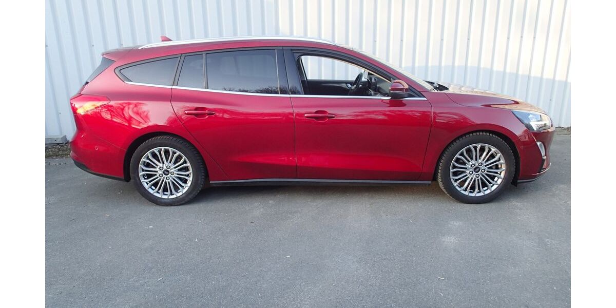 Ford Focus 56.000 km 17.499 &euro; Neuenhagen bei Berlin 15366