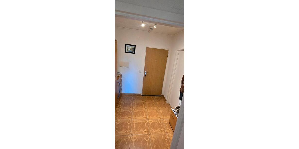 Etagenwohnung Landstuhl - 3 Zimmer, 107 m&sup2;, 147.000&euro; | Angebot:27157665