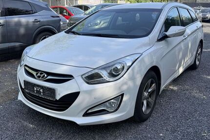 Hyundai i40 155.000 km 8.499 &euro; Wiesbaden 65197