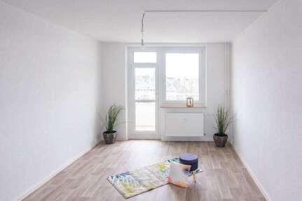 Wohnung zum Mieten in Chemnitz 361 € 68.78 m²