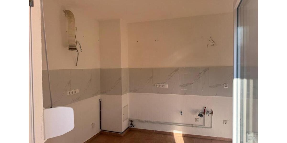 Erdgeschoßwohnung Seegebiet Mansfelder Land - 5 Zimmer, 120 m&sup2;, 750&euro; | Angebot:25280755