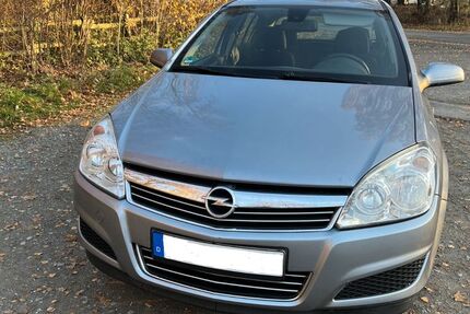 Opel Astra 180.000 km 2.890 &euro; Brilon 59929