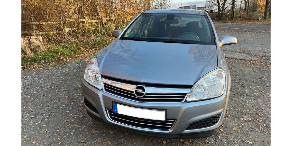 Opel Astra 180.000 km 2.890 &euro; Brilon 59929