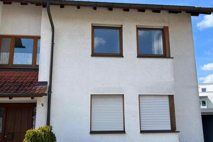Helle 3,5 Zimmer-Wohnung 85 m2 zur Miete zimmer