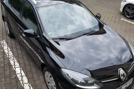 Renault Megane 181.000 km 7.400 &euro; Goldbach 63773