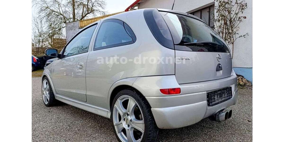 Opel Corsa 1.8 16V Sport 87.260 km 4.885 &euro; Wald-Glashütte 88639