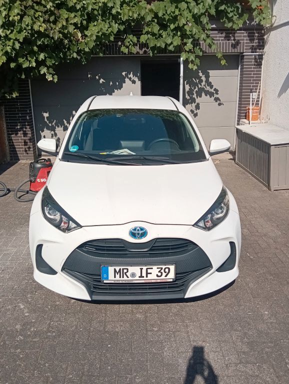 Toyota Yaris 28.000 km 16.750 € Marburg 35041