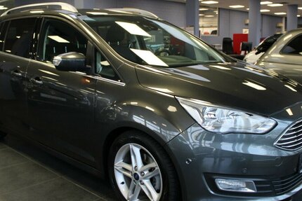 Ford Grand C-Max 1.0 EcoBoost Titanium - 7-Sitzer - 63.004 km 11.980 &euro; Euskirchen 53881