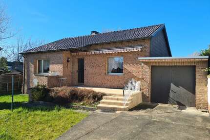 Haus zum Kaufen in Kerpen 215.000 € 85 m²