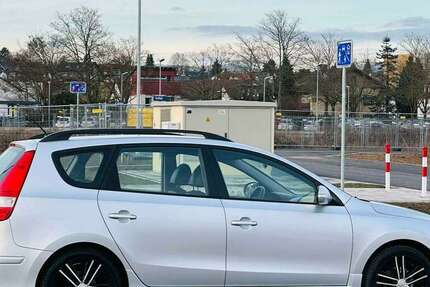 Hyundai i30 124.450 km 5.499 &euro; Hofheim 65719