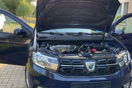 Dacia Sandero 36.000 km 9.800 &euro; Dresden 01309