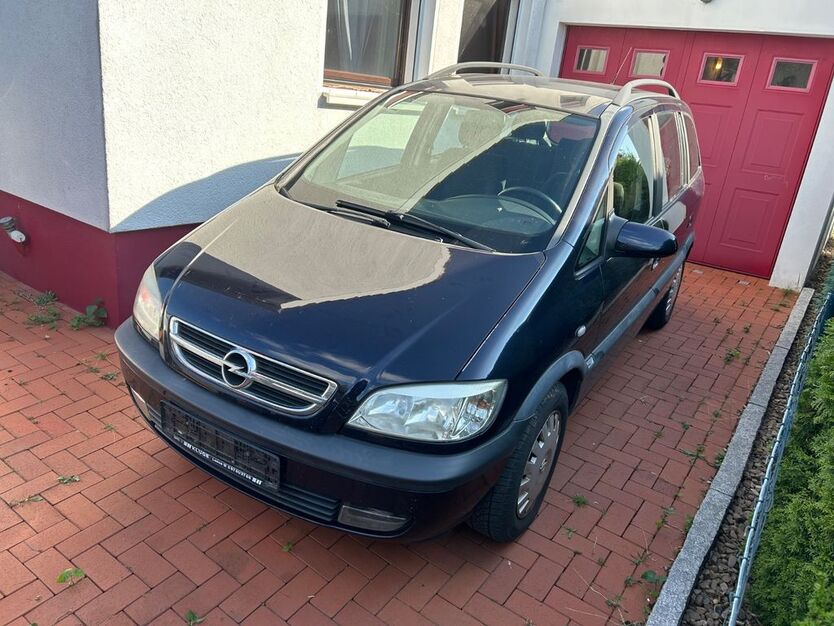 Opel Zafira 164.231 km 2.390 € Minden 32425