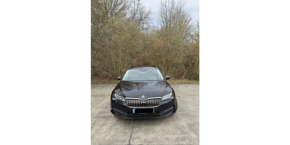 Skoda Superb 105.000 km 22.900 &euro; Ebern 96106
