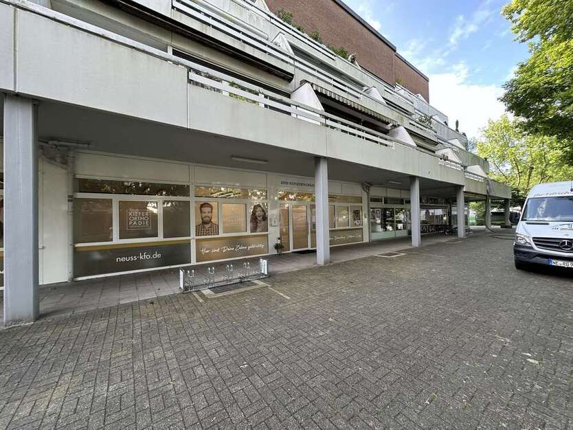 Büro in Neuss 550.000 € 316 m²
