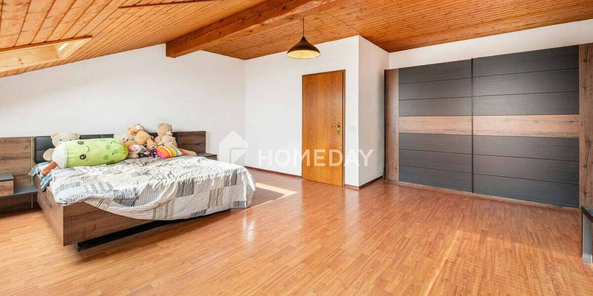 Reihenmittelhaus Kolbermoor - 7 Zimmer, 170 m&sup2;, 647.000&euro; | Angebot:26257537