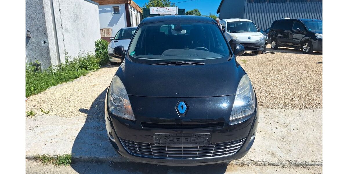 Renault Scenic 148.000 km 2.700 &euro; ofterdingen 72131