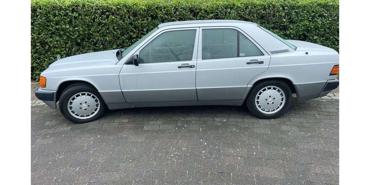Mercedes-Benz 190 201.000 km 5.990 &euro; Sandesneben 23898