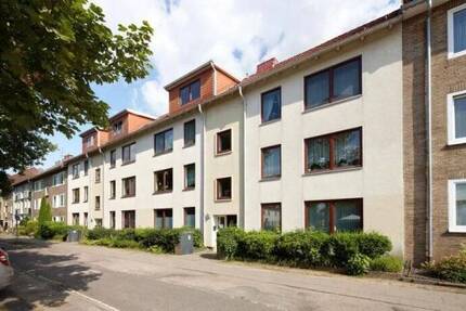 Schöner Wohnen in zentrumsnaher Lage in renovierten, hellen Räumen