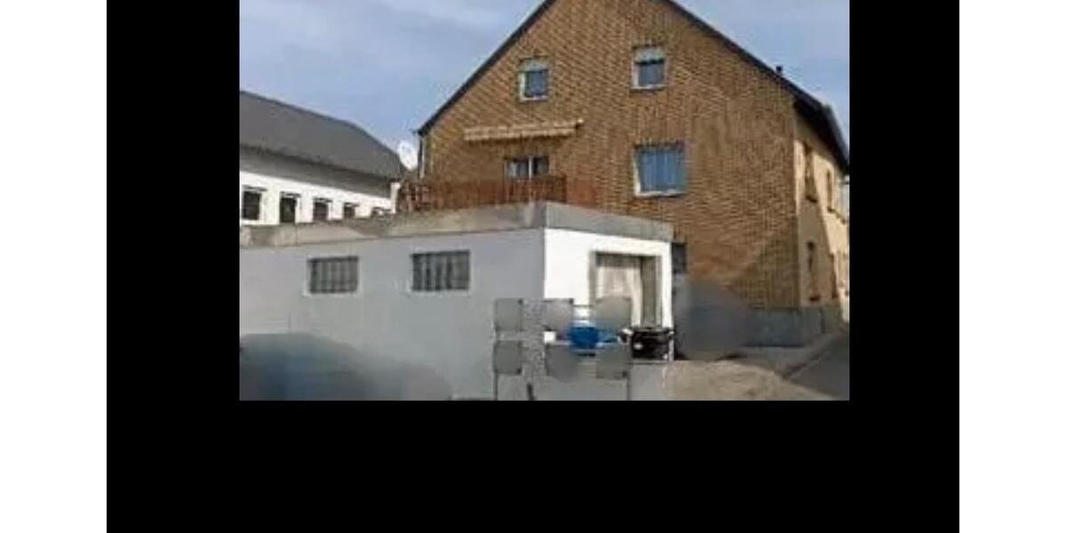 Doppelhaushälfte Echternacherbrück - 7 Zimmer, 167 m&sup2;, 220.000&euro; | Angebot:26448251