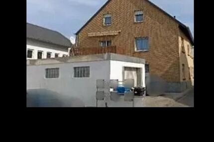 Haus Echternacherbrück - 7 Zimmer, 167 m&sup2;, 220.000&euro; | Angebot:26448251