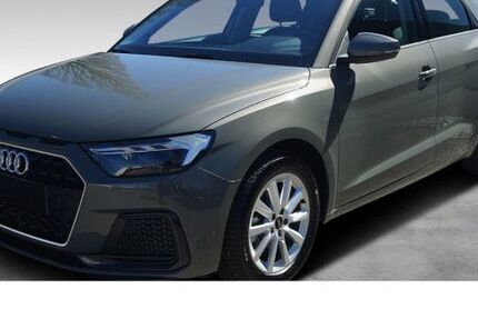 Audi A1 1.999 km 24.650 &euro; Chemnitz 09113