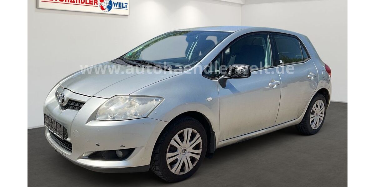Toyota Auris 162.971 km 1.999 &euro; Brehna 06796