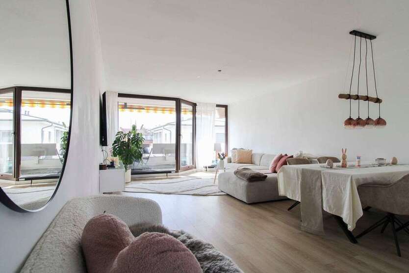 Wohnung zum Kaufen in Moers 229.000 € 85.22 m²