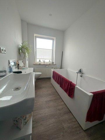 Einfamilienhaus Niebüll - 9 Zimmer, 248 m&sup2;, 495.000&euro; | Angebot:26148587