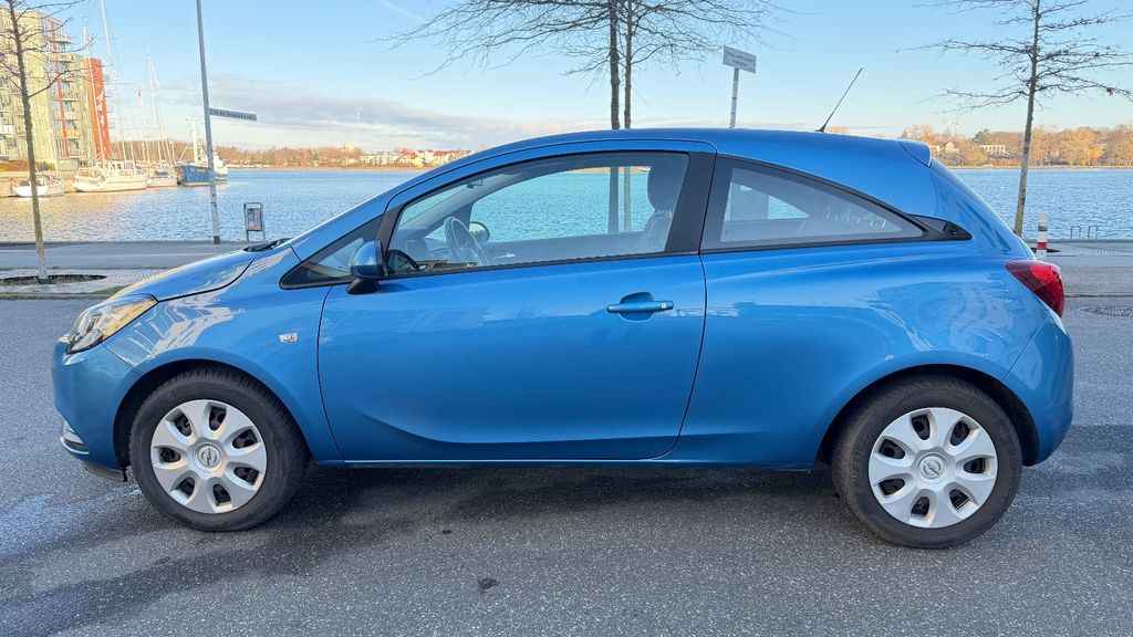 Opel Corsa 52.815 km 7.490 &euro; Rostock 18069