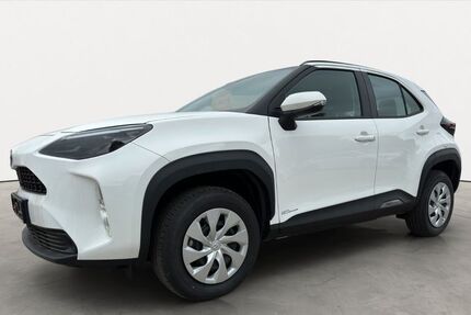 Toyota Yaris 1.500 km 25.990 &euro; Kruft 56642