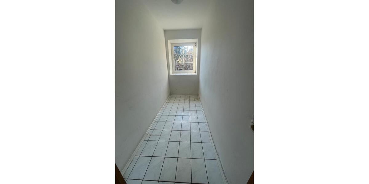 Reihenhaus Dollern - 10 Zimmer, 230 m&sup2;, 2.150&euro; | Angebot:24293689