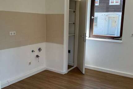 Wohnung Ochsenfurt - 2 Zimmer, 45 m&sup2;, 372&euro; | Angebot:27355524