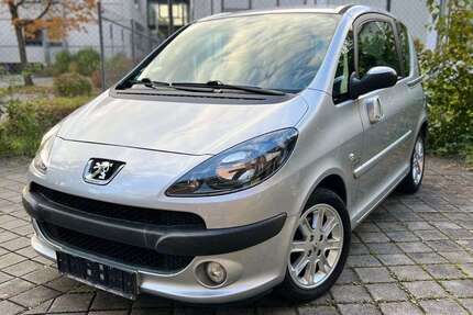Peugeot 1007 133.500 km 1.249 &euro; Rosenheim 83026