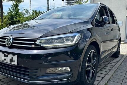 VW Touran 219.000 km 13.500 &euro; Ingolstadt 85055