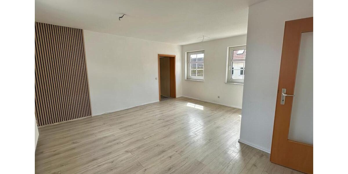 Dachgeschoßwohnung Gützkow - 3 Zimmer, 75 m&sup2;, 980&euro; | Angebot:26441629