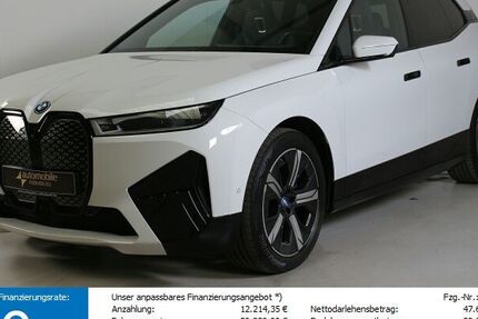 BMW iX 57.700 km 59.720 &euro; Paderborn 33100