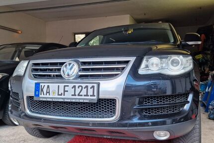 VW Touareg 306.000 km 8.990 € Bruchsal 76646