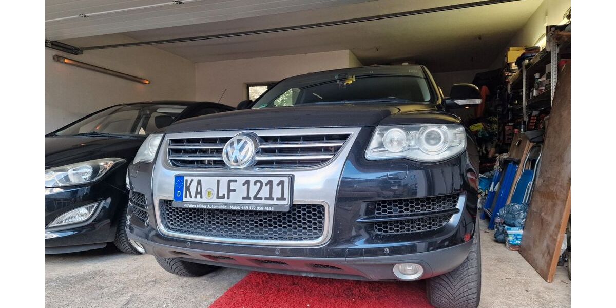 VW Touareg 306.000 km 8.990 € Bruchsal 76646