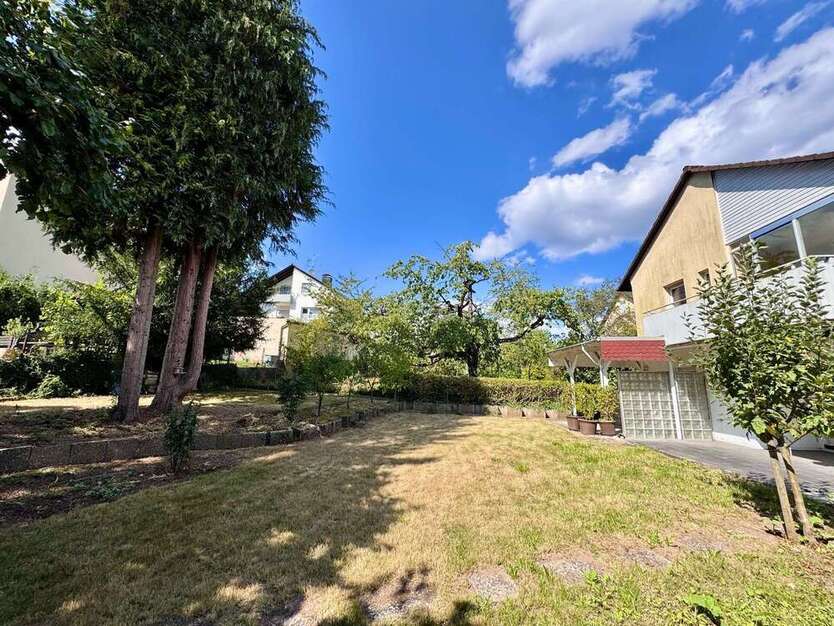 Haus zum Kaufen in Sindelfingen 690.000 € 164.46 m²
