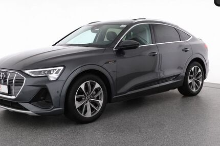 Audi e-tron 47.065 km 36.880 &euro; Berlin 12103