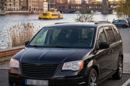 Chrysler Grand Voyager 210.000 km 8.900 &euro; Berlin 12169
