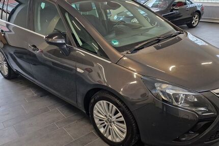 Opel Zafira 134.000 km 7.600 &euro; Schwanstetten 90596