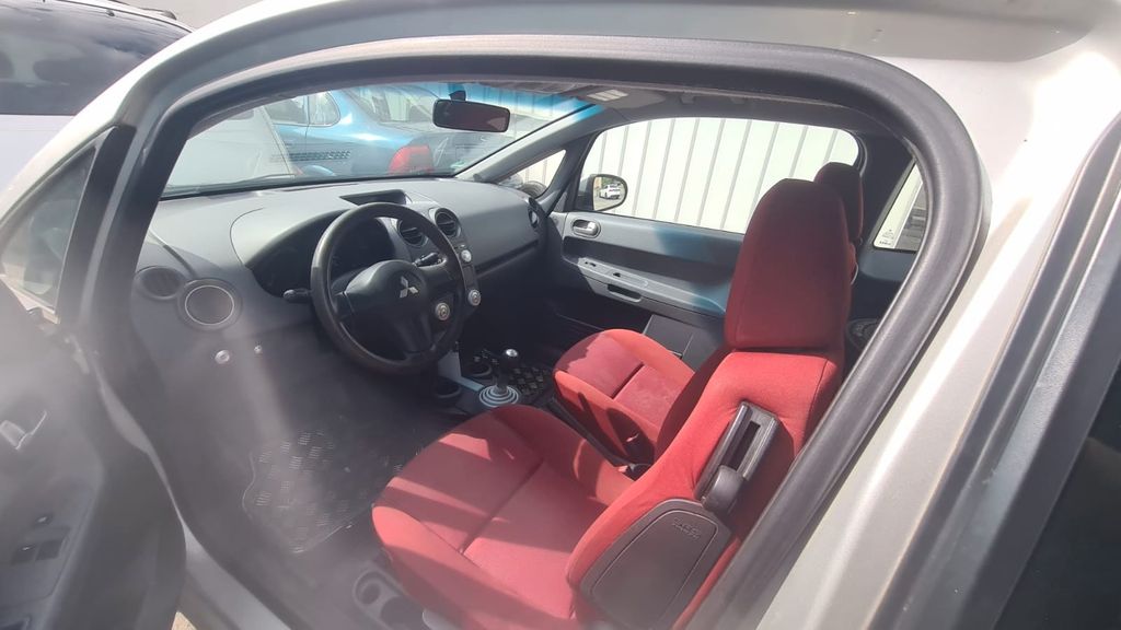 Mitsubishi Colt 205.000 km 1.149 &euro; Bensheim 64625