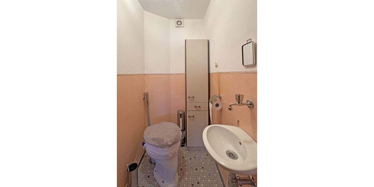 Mehrfamilienhaus, Wohnhaus Küps Schmölz - 7 Zimmer, 250 m&sup2;, 185.000&euro; | Angebot:25802805