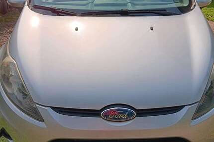 Ford Fiesta 157.000 km 2.700 € heidenrod 65321