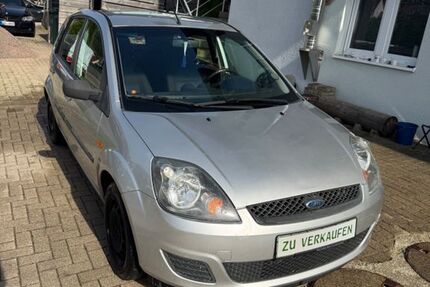 Ford Fiesta 162.446 km 2.150 &euro; Vöhrenbach 78147