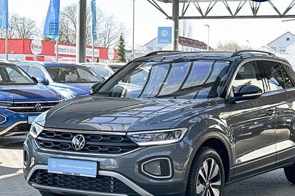 VW T-Roc 8.620 km 28.995 € Oldenburg 26123
