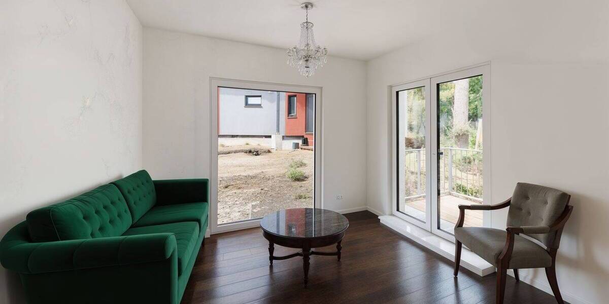 Reihenmittelhaus Chemnitz Helbersdorf - 3 Zimmer, 107 m&sup2;, 1.290&euro; | Angebot:26740524